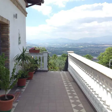 Via Col Vento Bed & Breakfast *