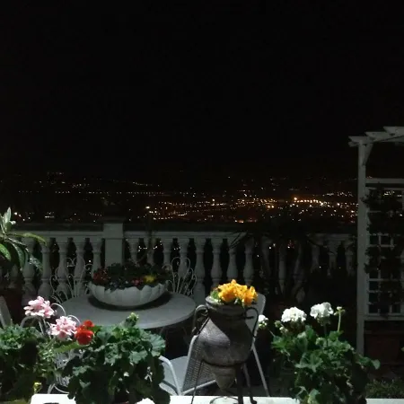 Bed & Breakfast Via Col Vento 3*